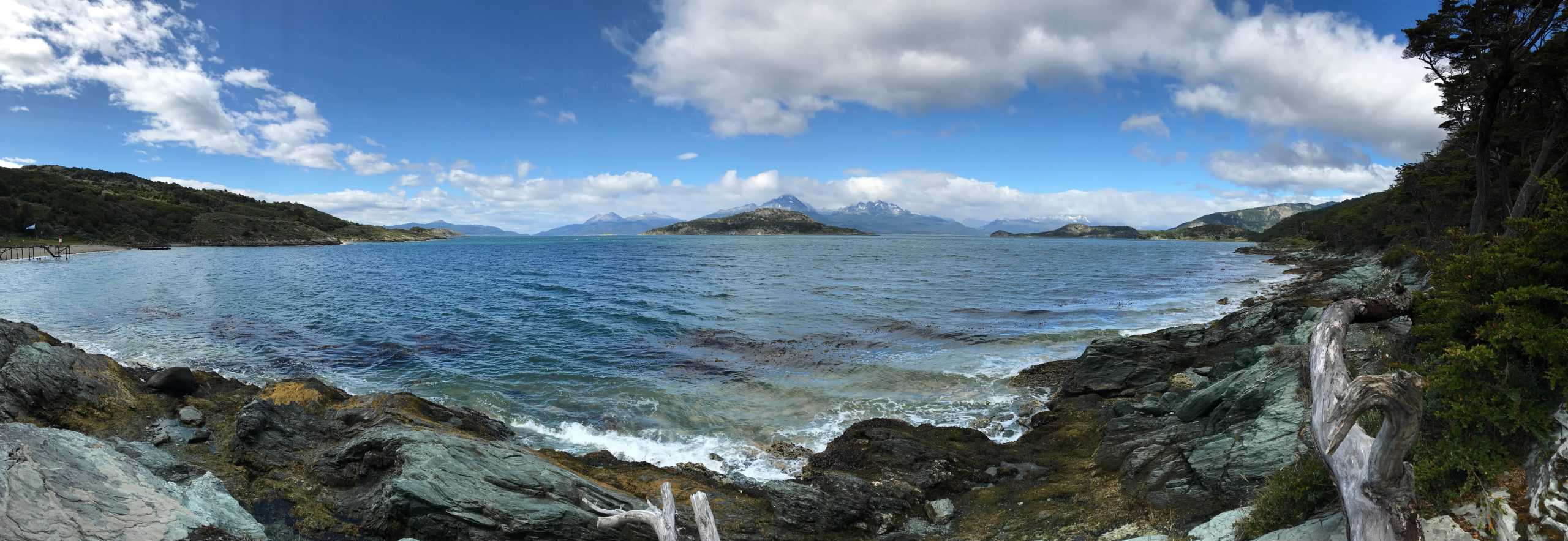 Landscape around the post office of the bay