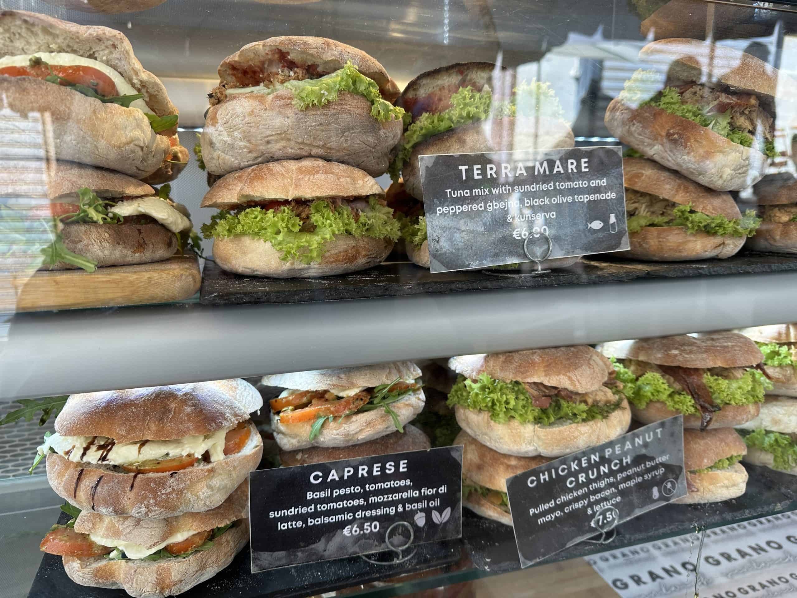 Fitira sandwiches