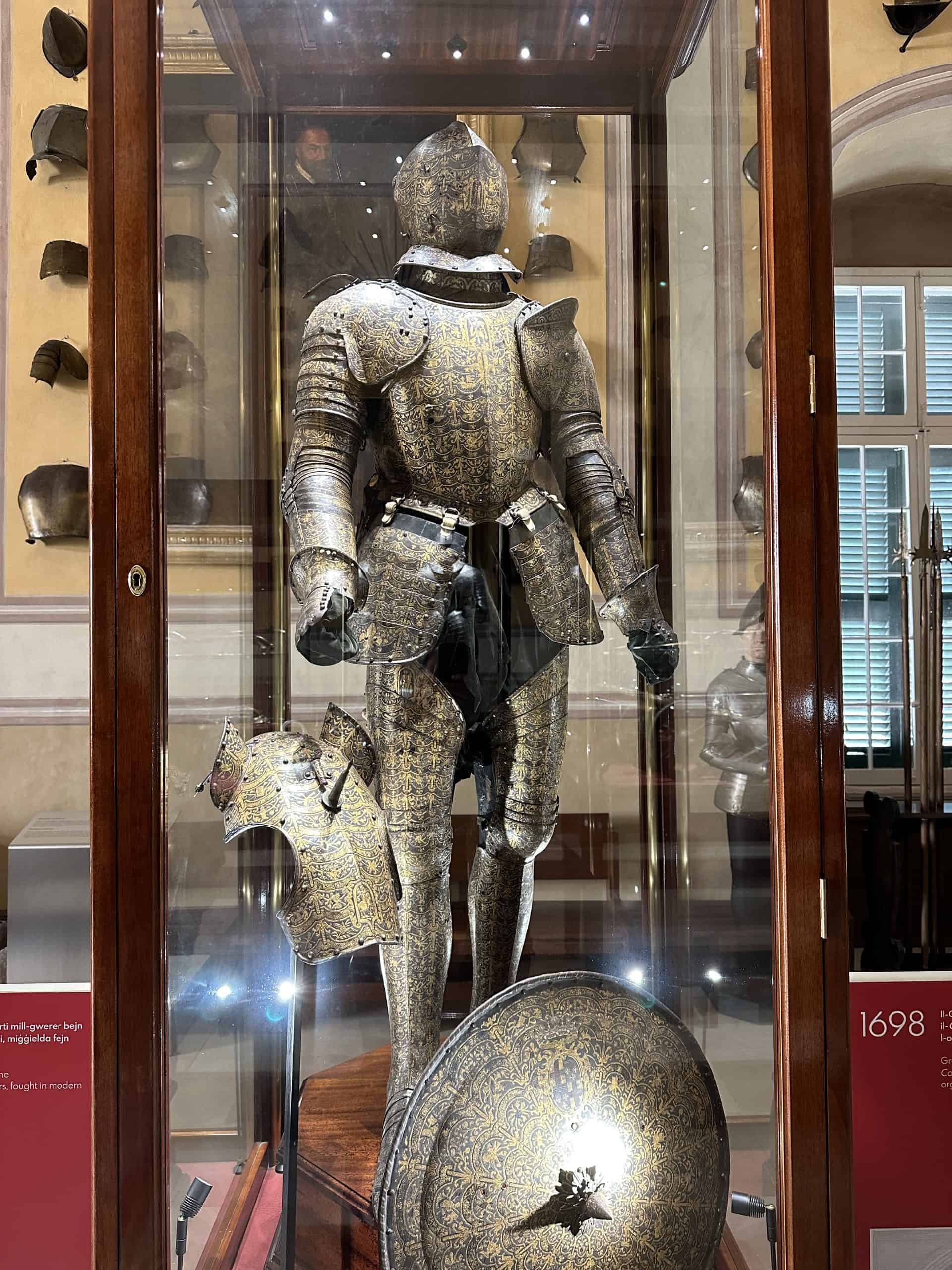Suite of armour