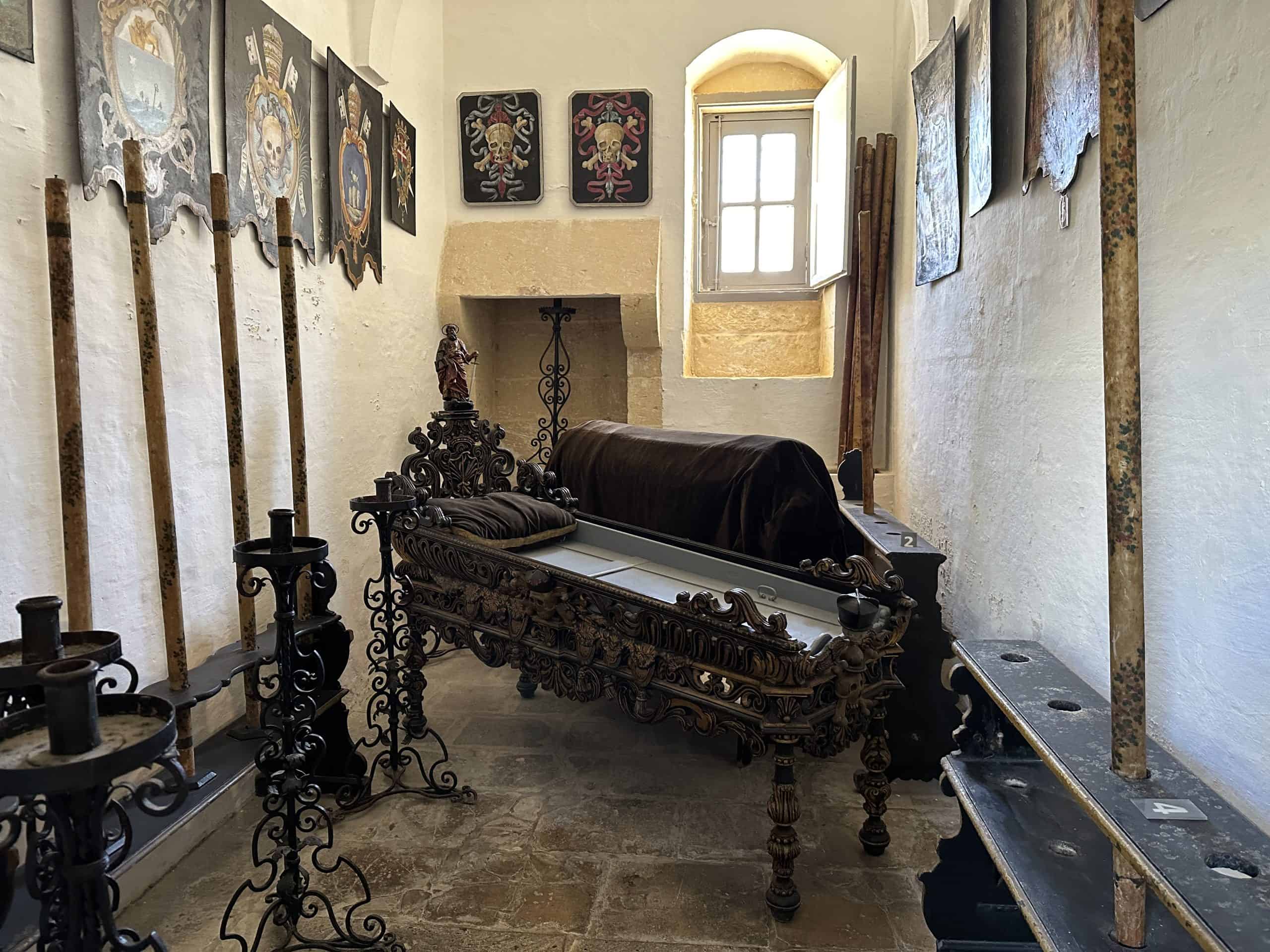 Funerary room