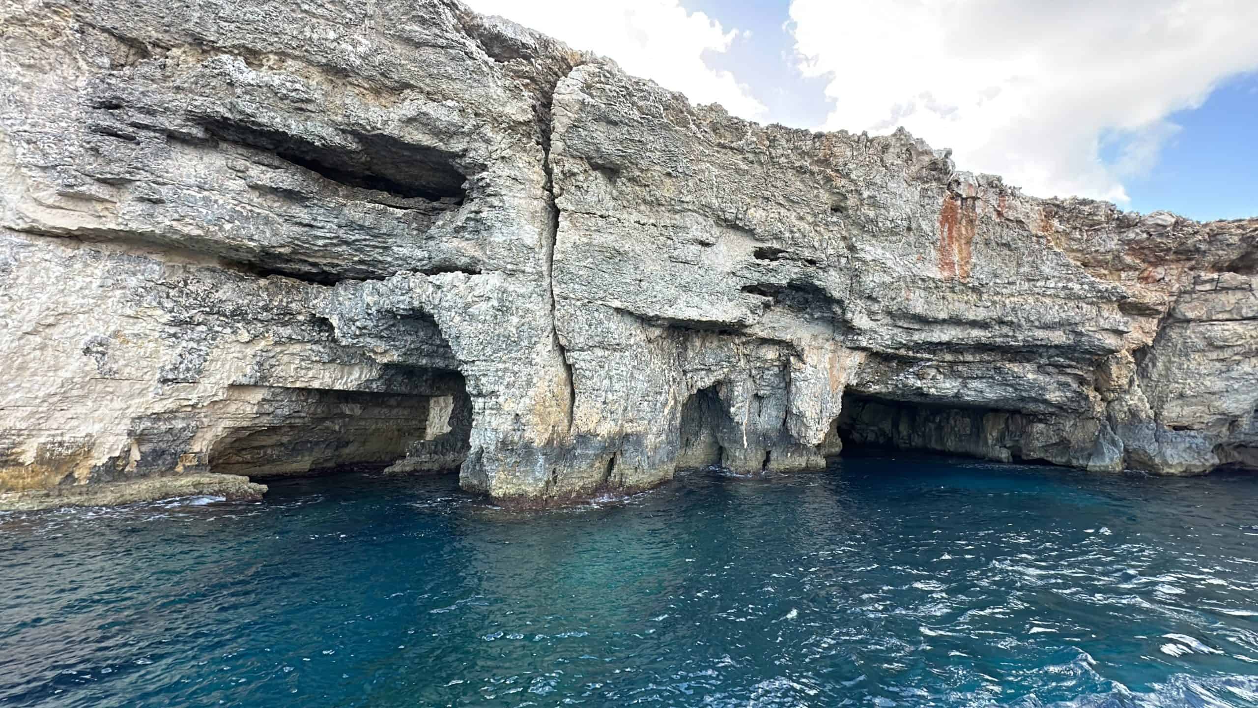 Santa Maria caves