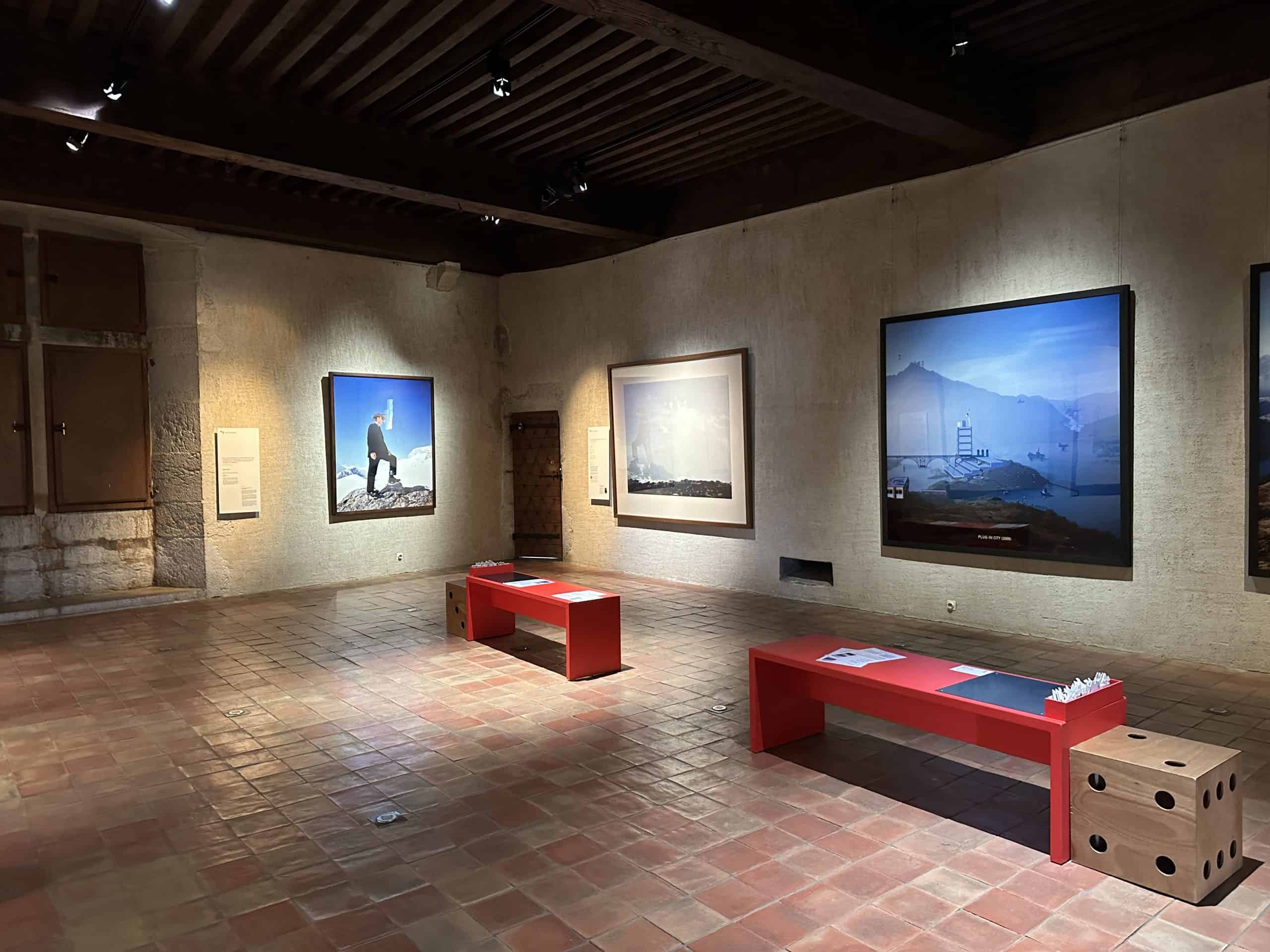 Contemporary art exhibits