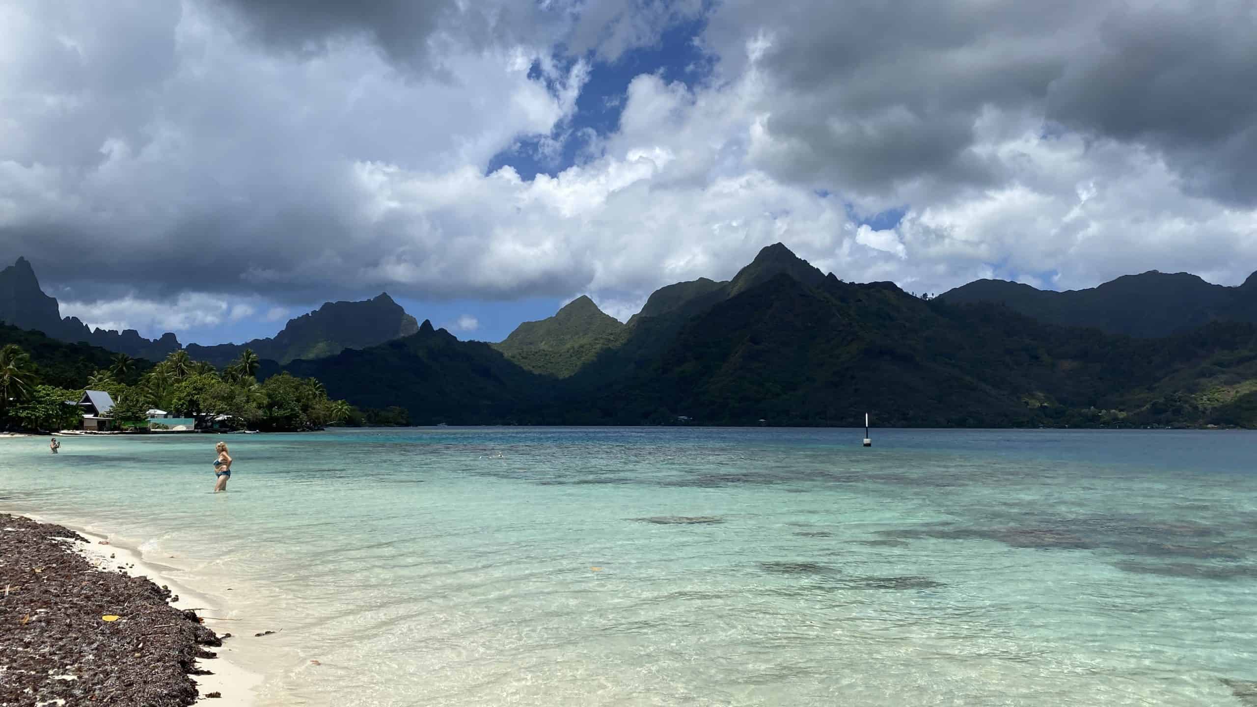 Ta'ahiamanu Beach