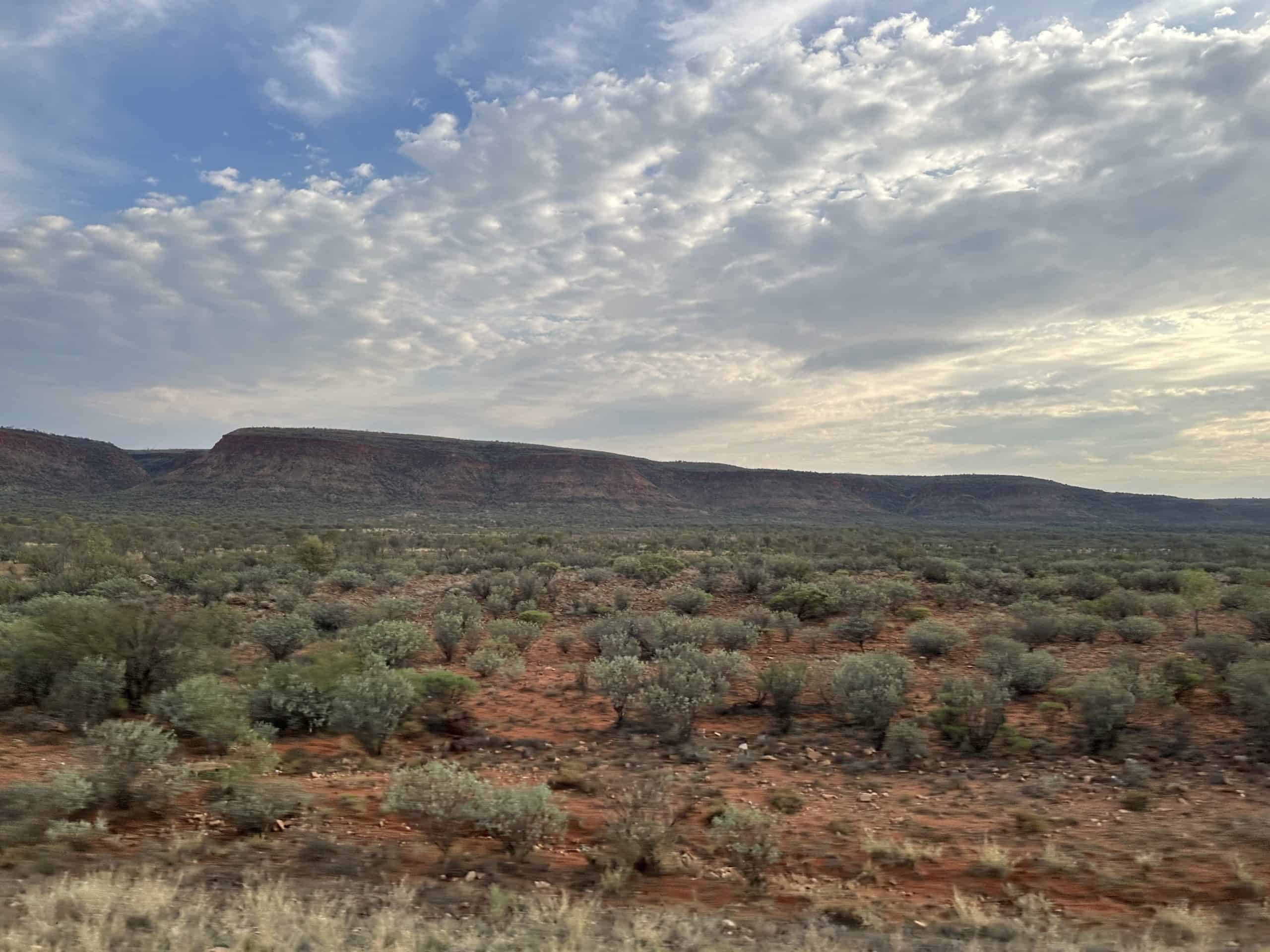 the beautiful scenery around Kings Canyon
