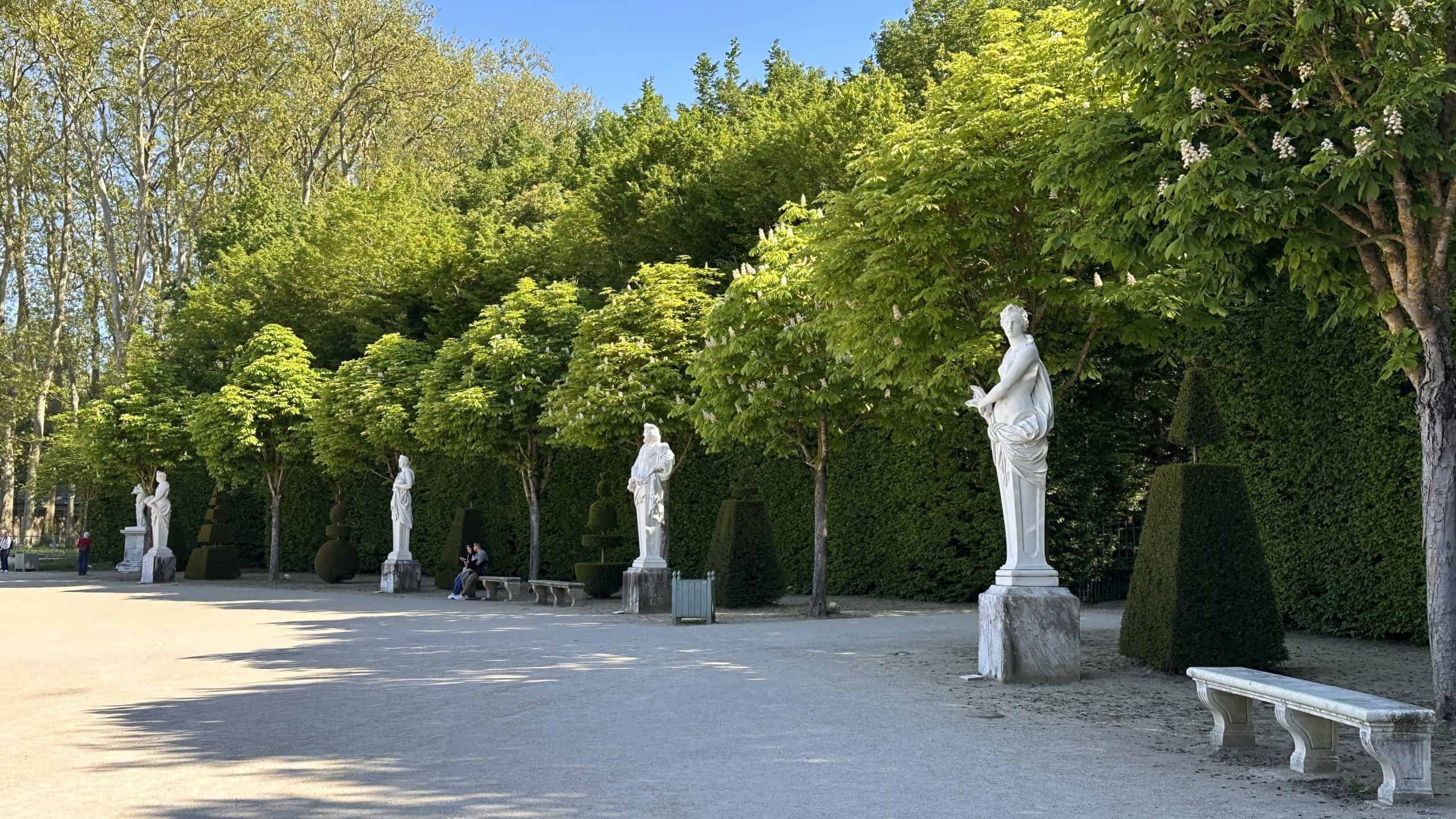 Statues among the gardens