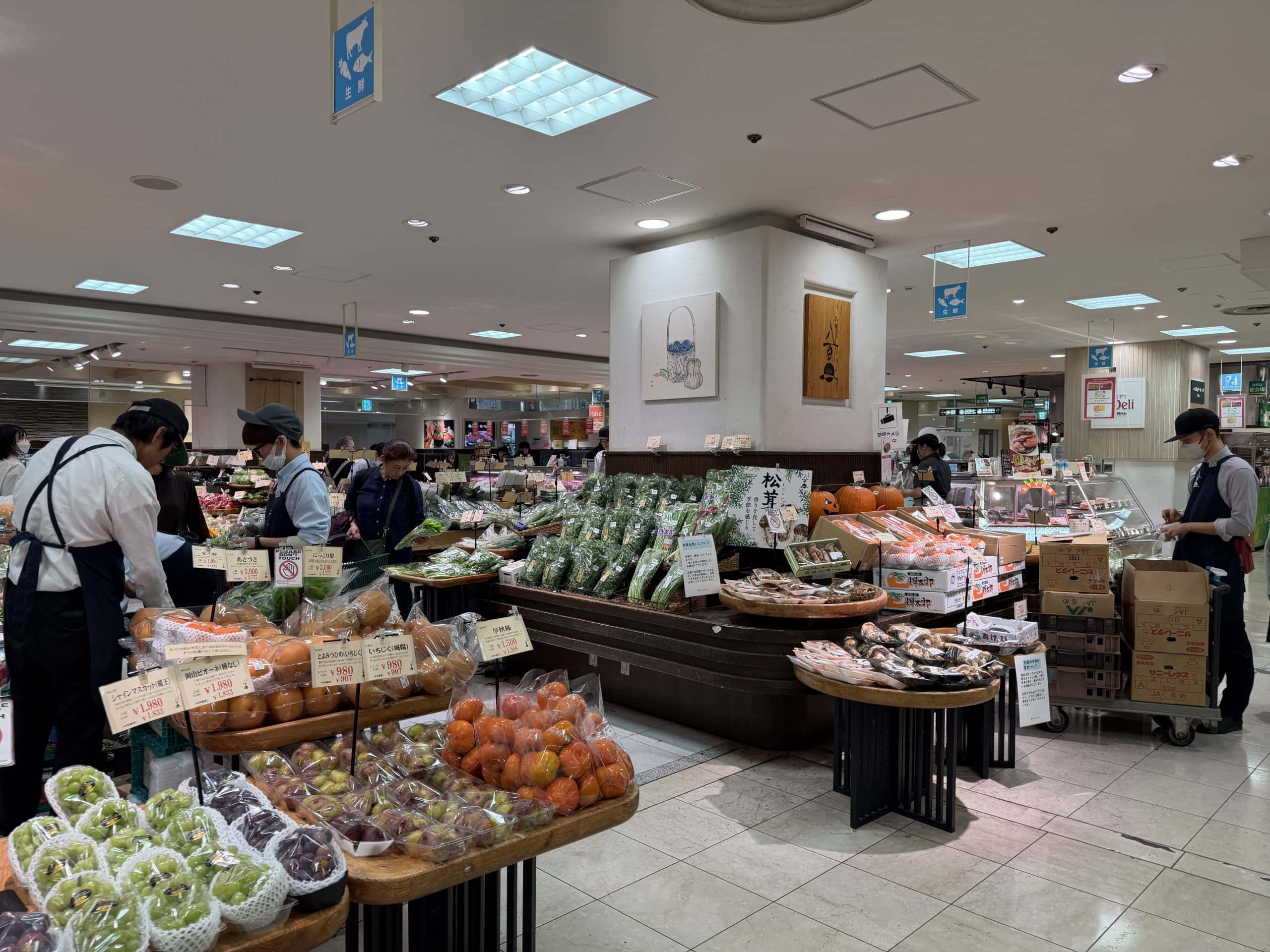 Grocery store under the mall
