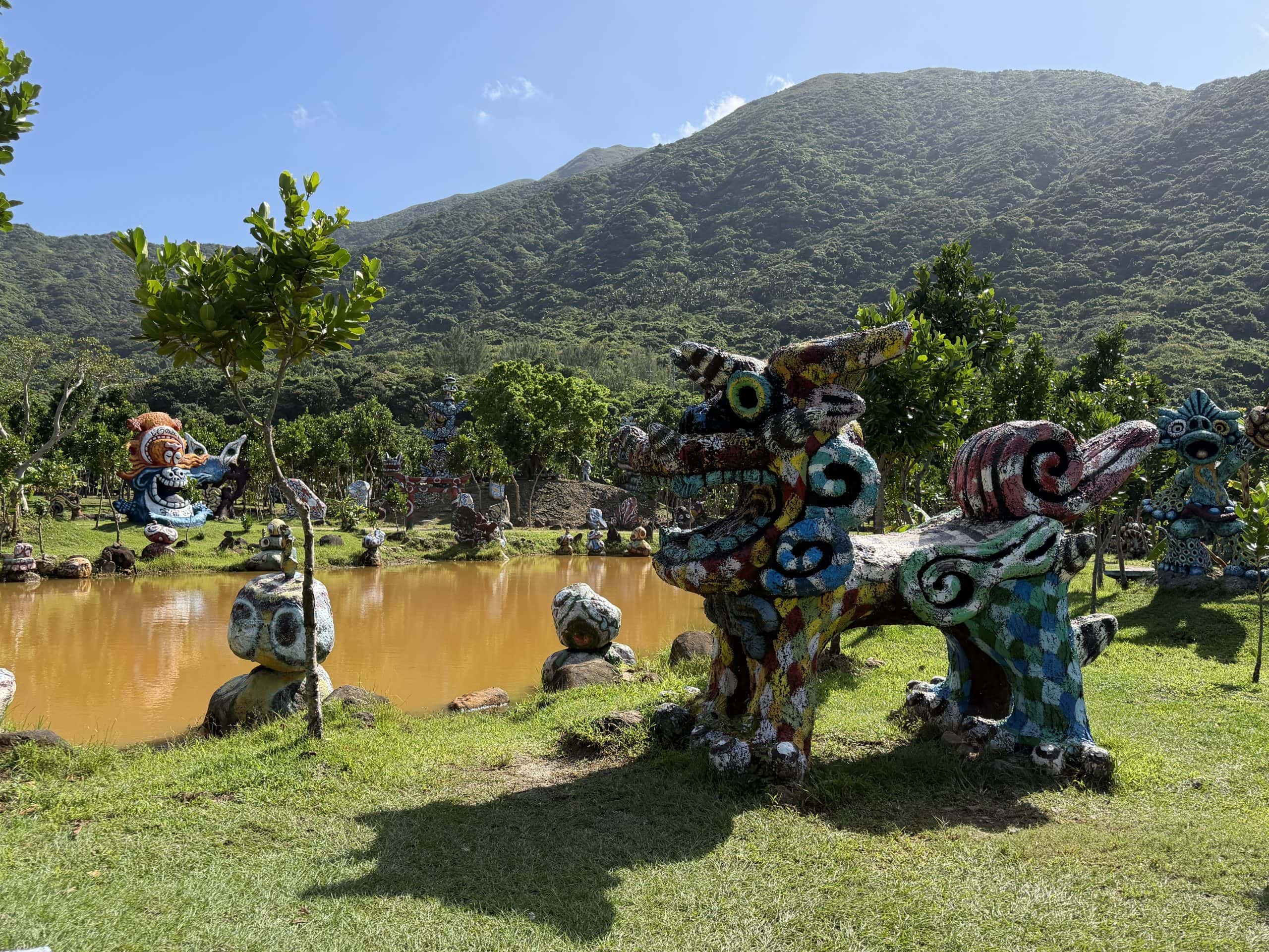 Shisa sculptures