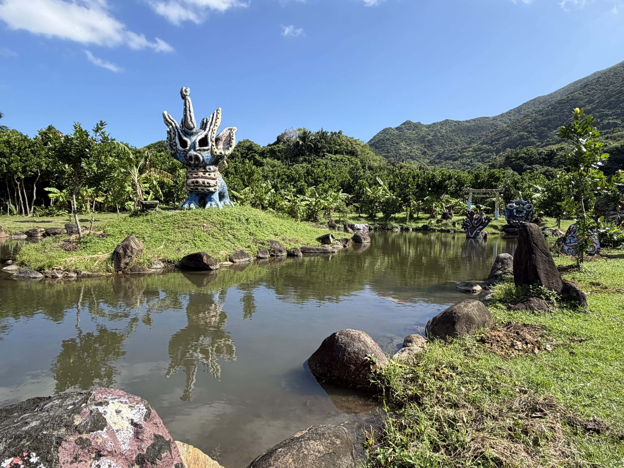 Shisa Park with beautiful mountain scenery