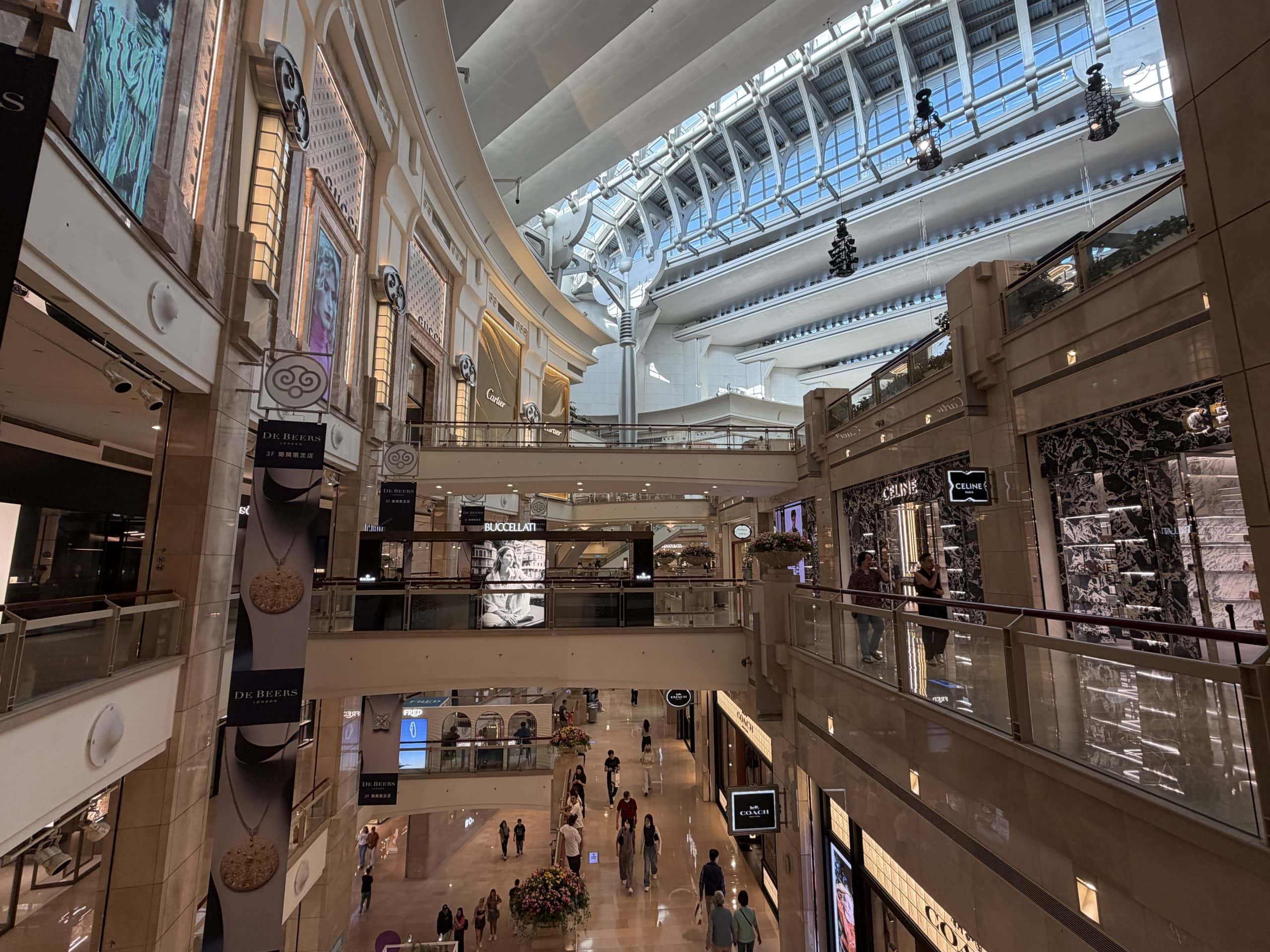 Shopping mall