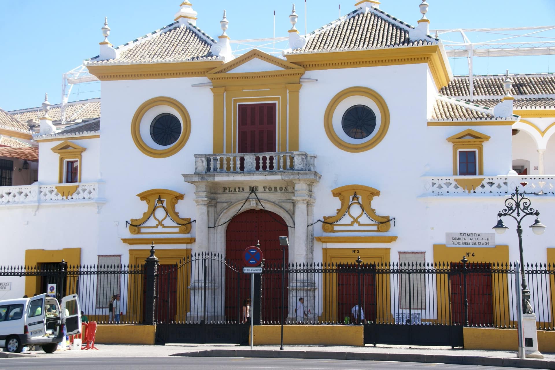 Exterior of the bullring