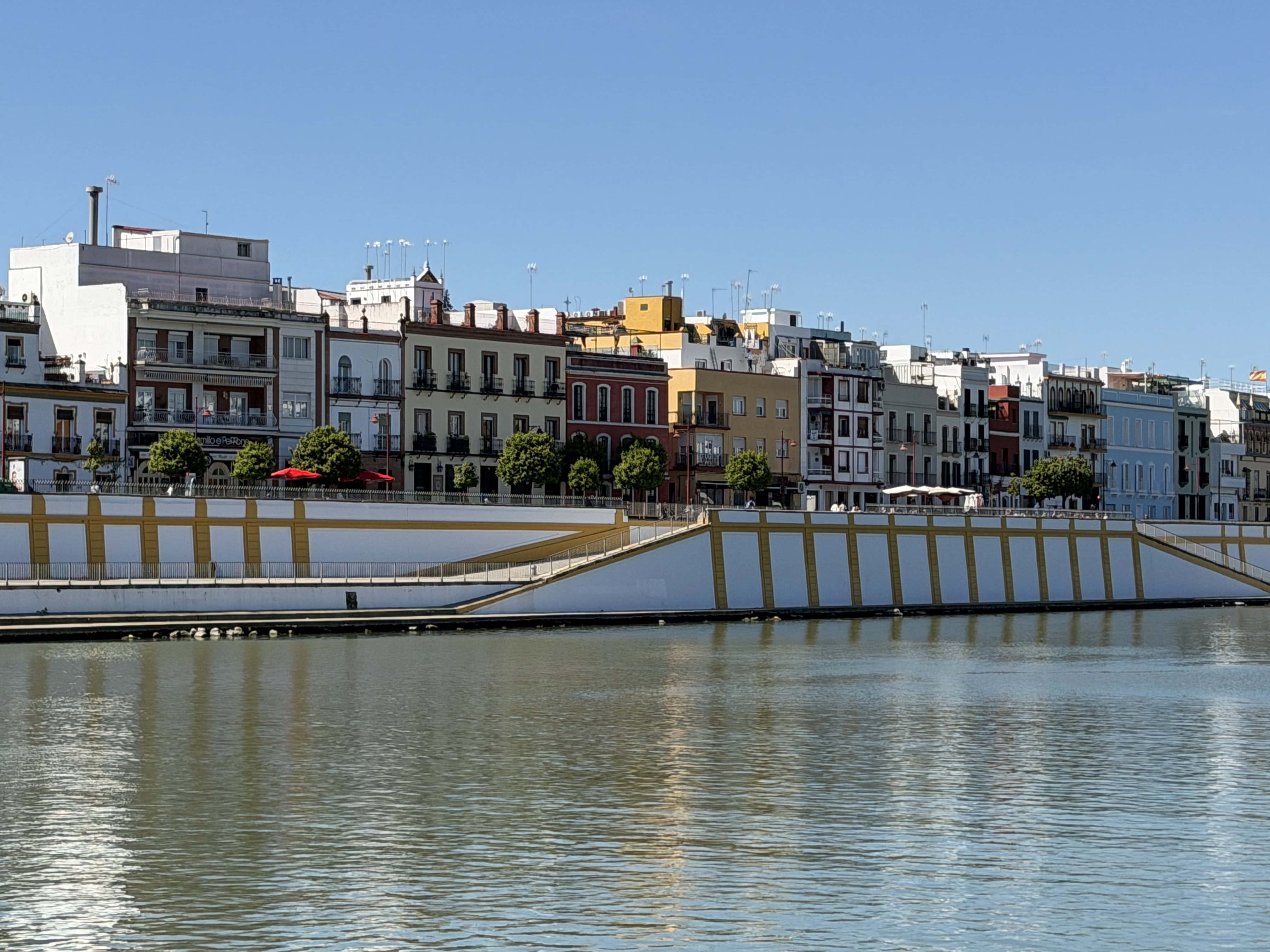 Colourful buildings of Triana
