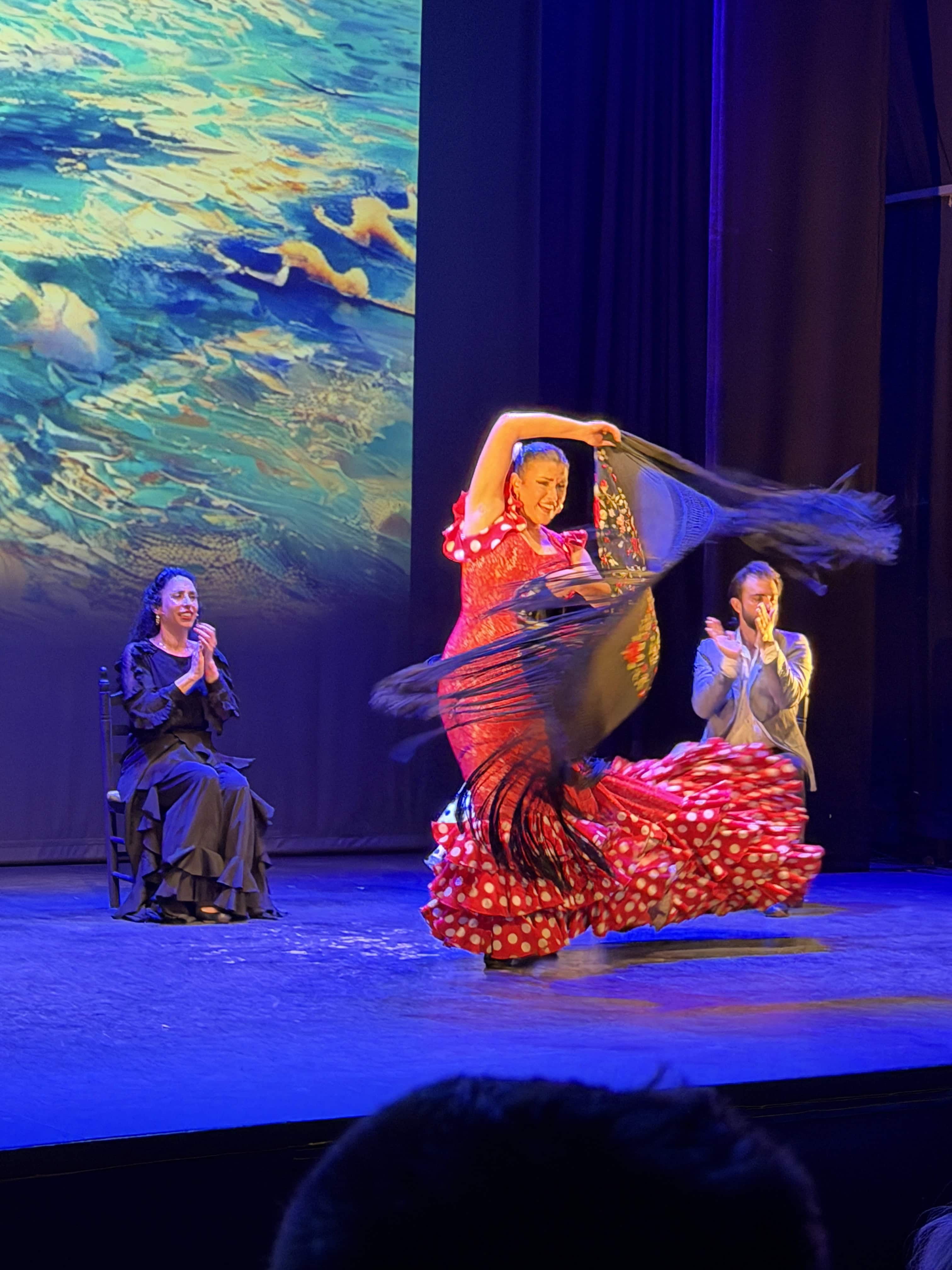 Incredible swirling of the dresses