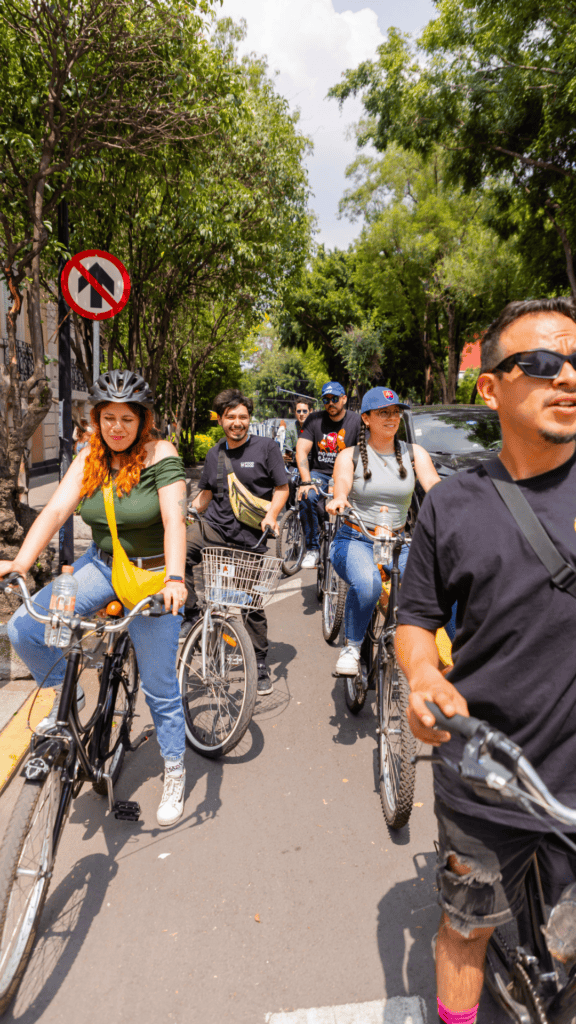 Group photo after Michelin taco bike tour in Mexico City