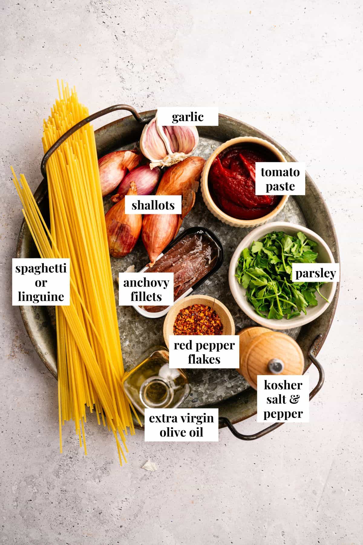 Ingredient images for caramelized shallot pasta.