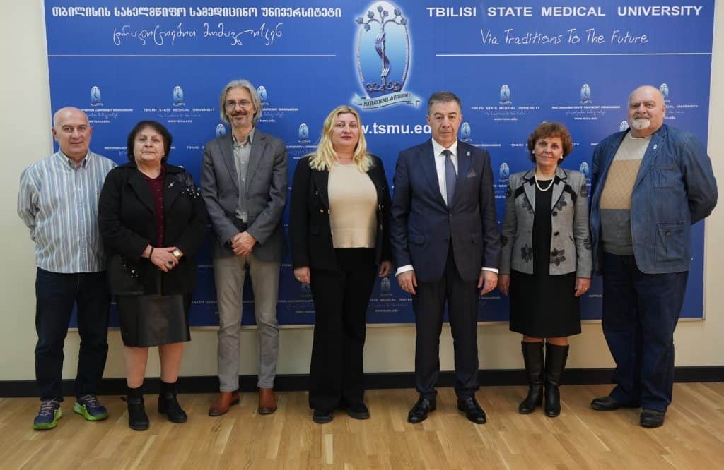 FOZ ukrepva strategicheskite si vrazki s MU v Tbilisi, prof. Kundurzhiev, prof. Velkova i prof. Pencheva s drugi gosti