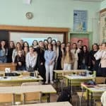 Predstavyane na spetsialnost „Kineziterapia“ pred uchenitsi ot 22. SEU, gl. as. Zheleva, g-zha Albena Petkova i uchenitsi 3