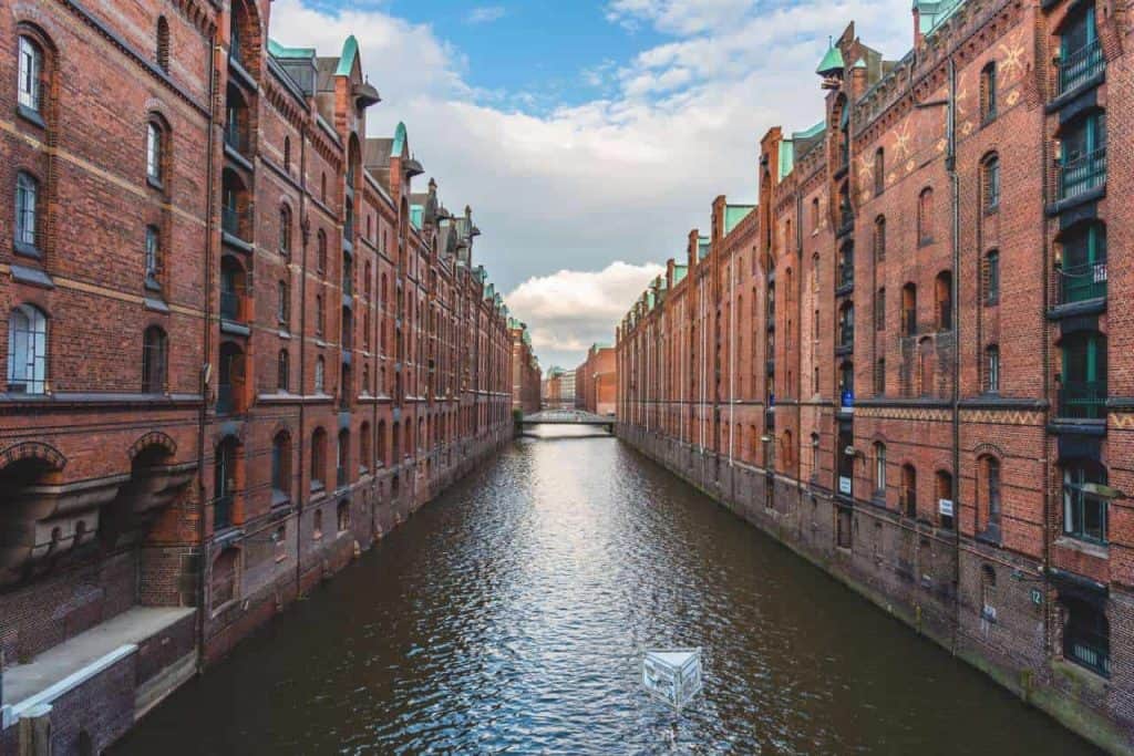 hamburg warehouse district