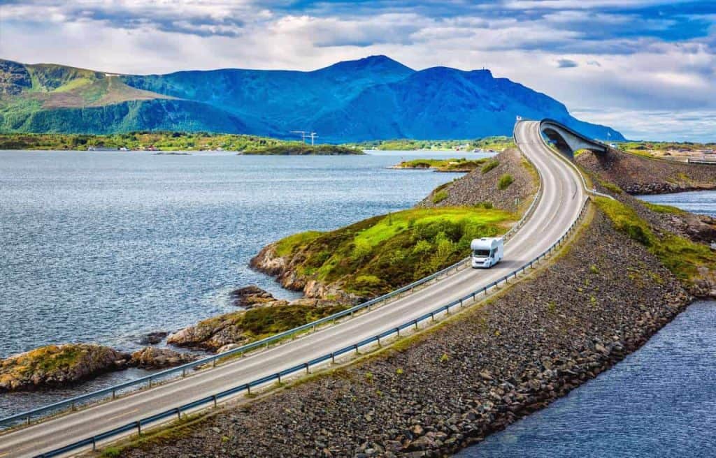 atlantic ocean road