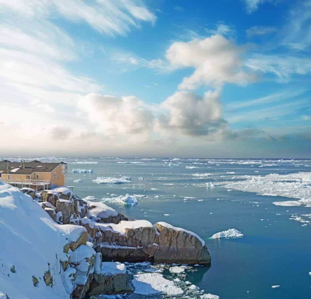 best time of year to go to greenland