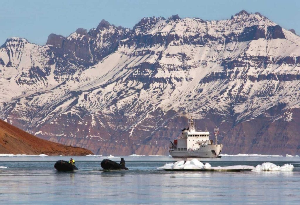greenland boat trips