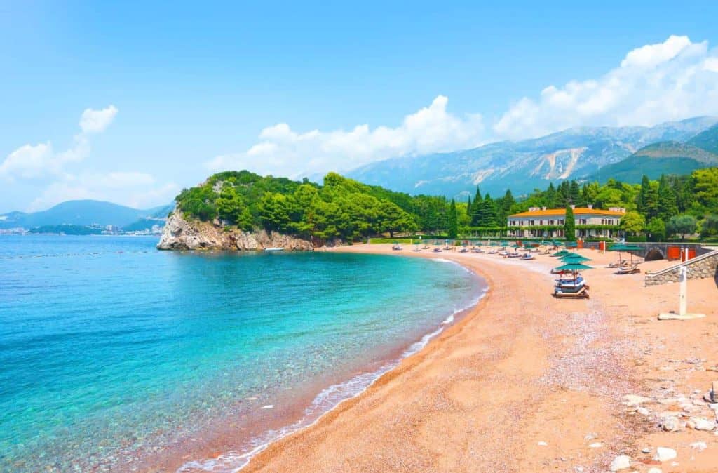 beach in montenegro