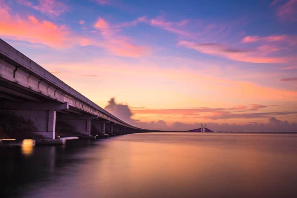 sunshine skyway-bridge in florida