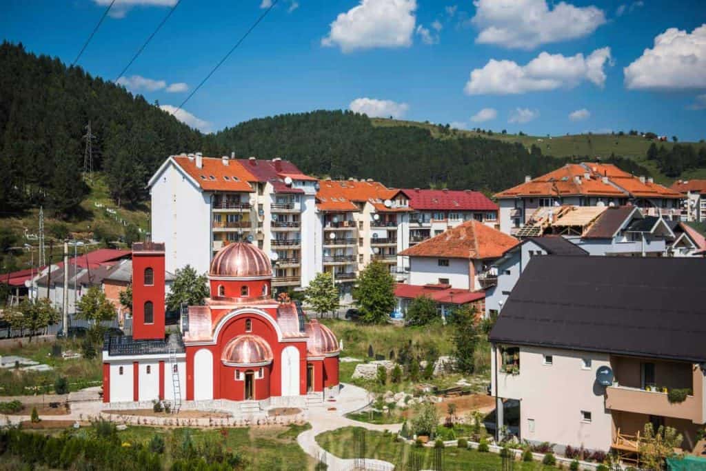 traveling to kosovo