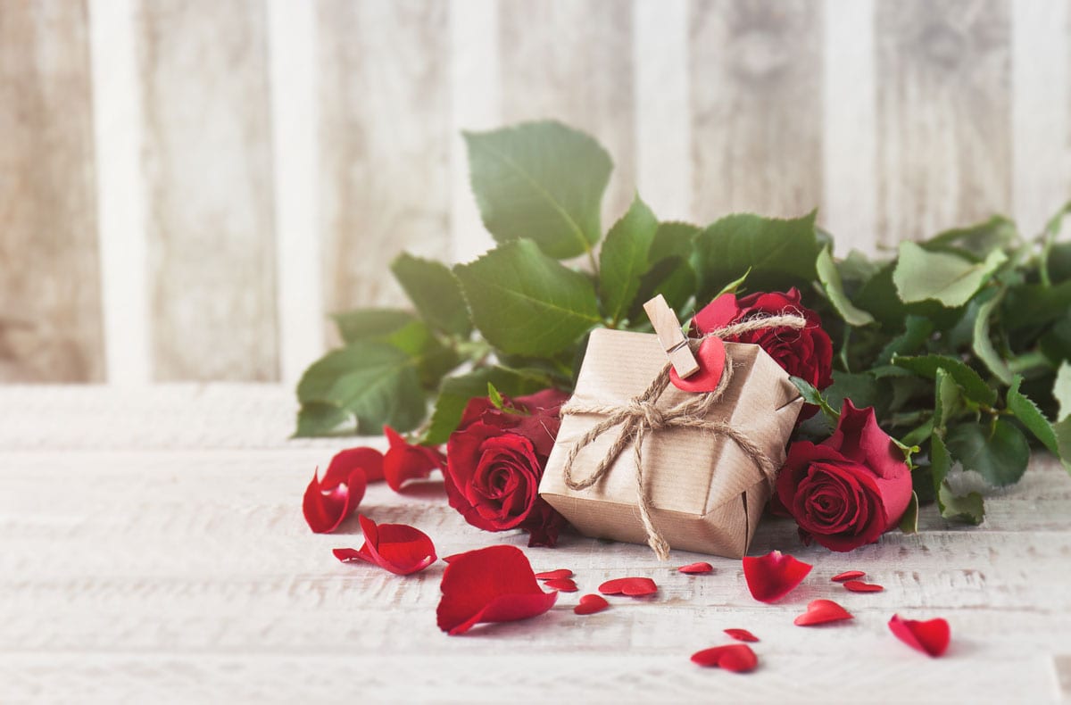 Valentine’s Day Gift Guide: Top 5 Unique Gifts for Her