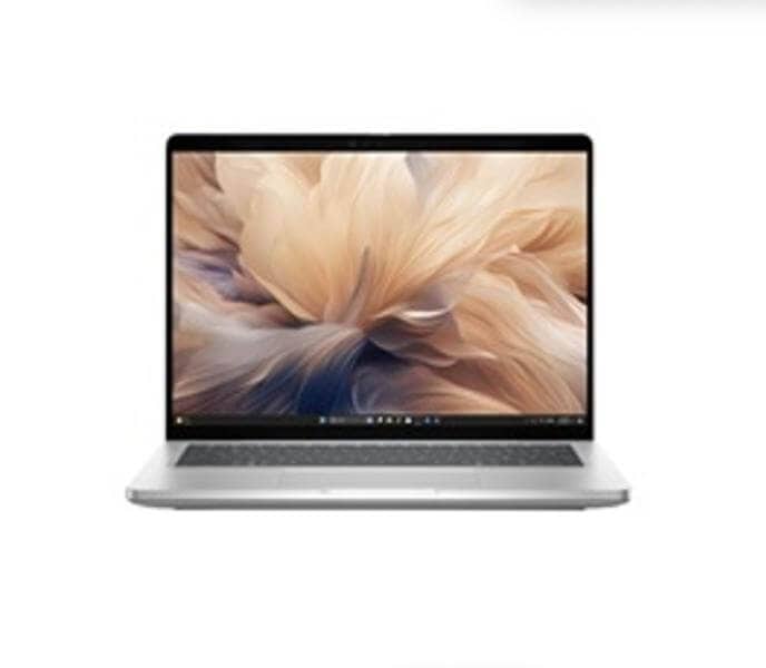 Laptop Dell Pro 14 Plus con pantalla de alta definición y diseño elegante.