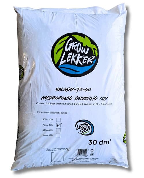 Hydroponic growing mix for healthy plant growth, 30 dm³, ideal for indoor and outdoor gardening.