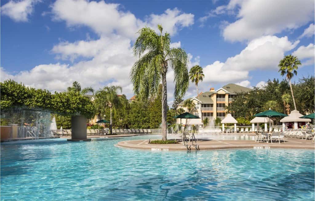 Cascades pool