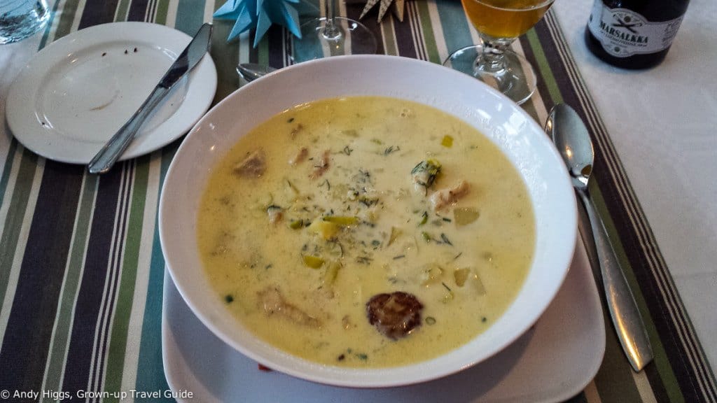 Sahanlahti ice fishing soup