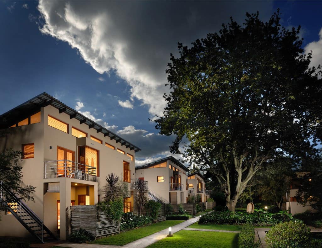 1 The Peech Hotel Exterior_53