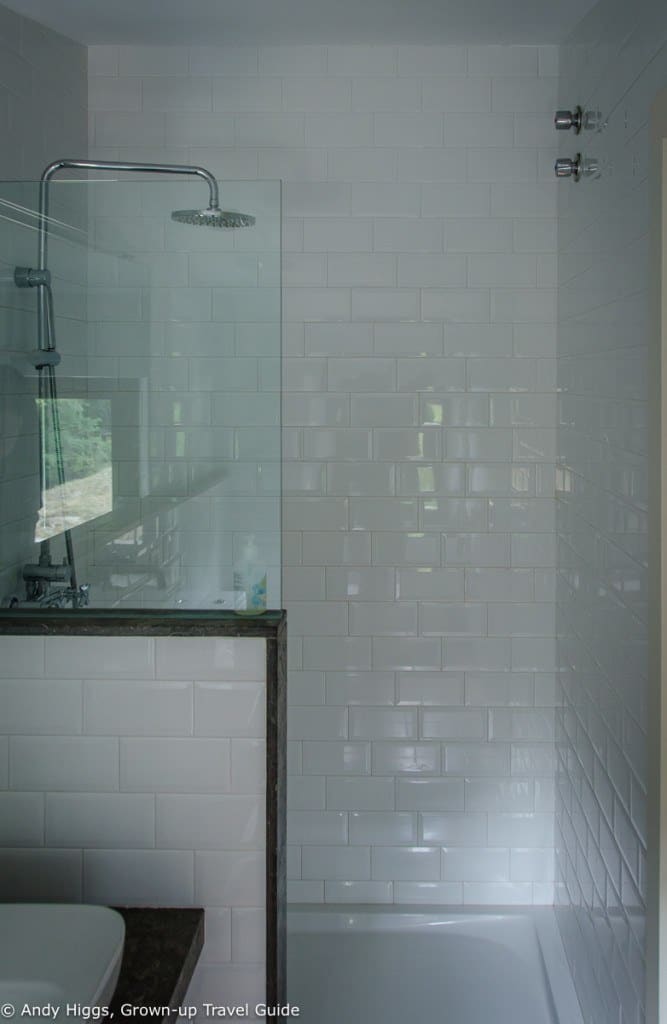 La Rectoria bathroom 1