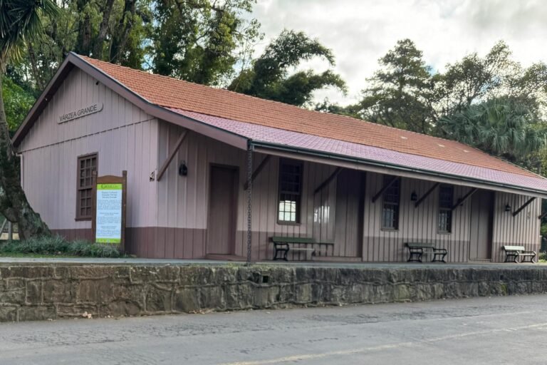 ESPAÇO CULTURAL MUSEU DO TREM malha ferroviária chega em Gramado nos anos 20