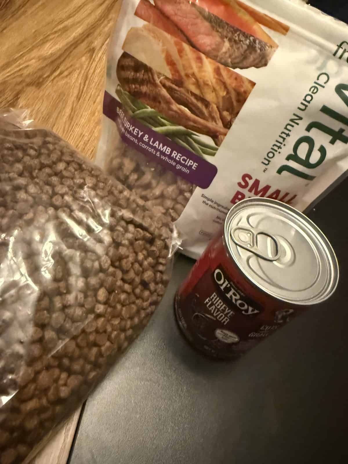 Fresh vs Wet vs Dry Dog Food: A Three-Way Comparison