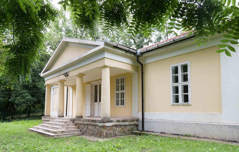 Kincsesdoboz a Svábhegyen – a Lívia-villa története