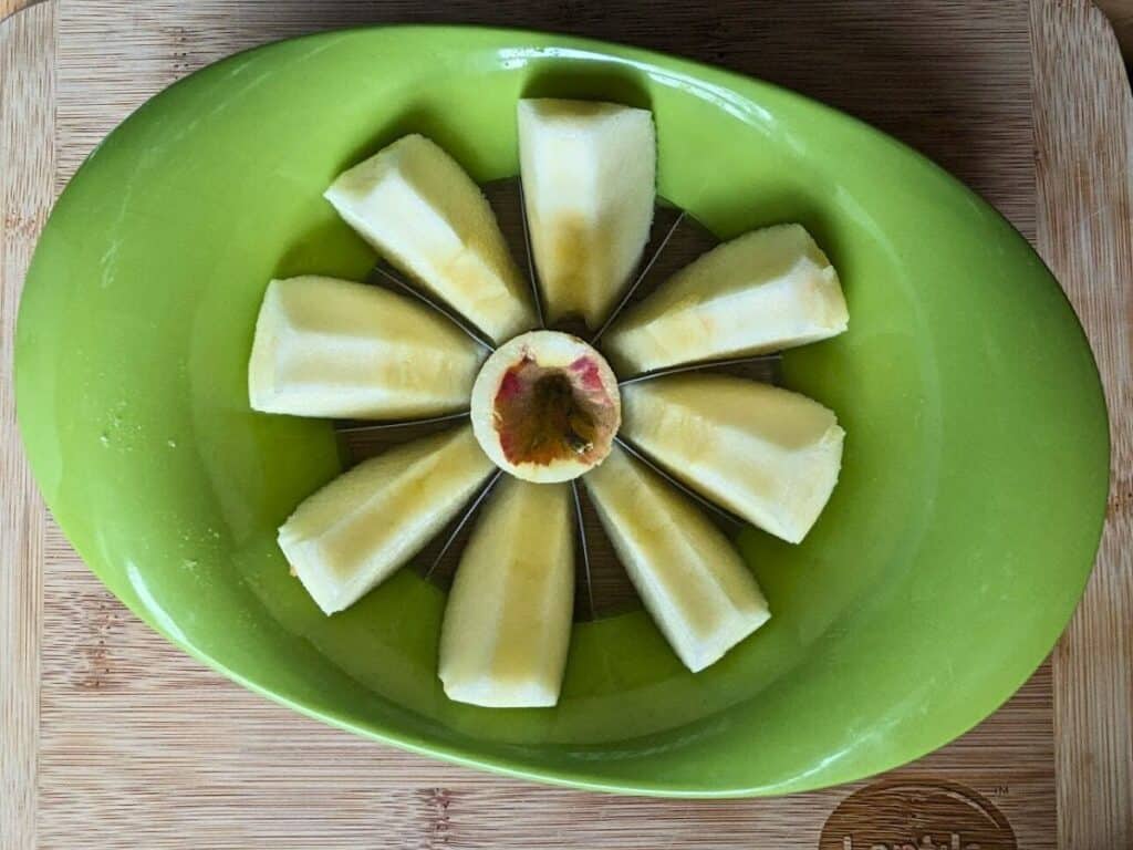 Image shows apple sliced using an apple slicer.
