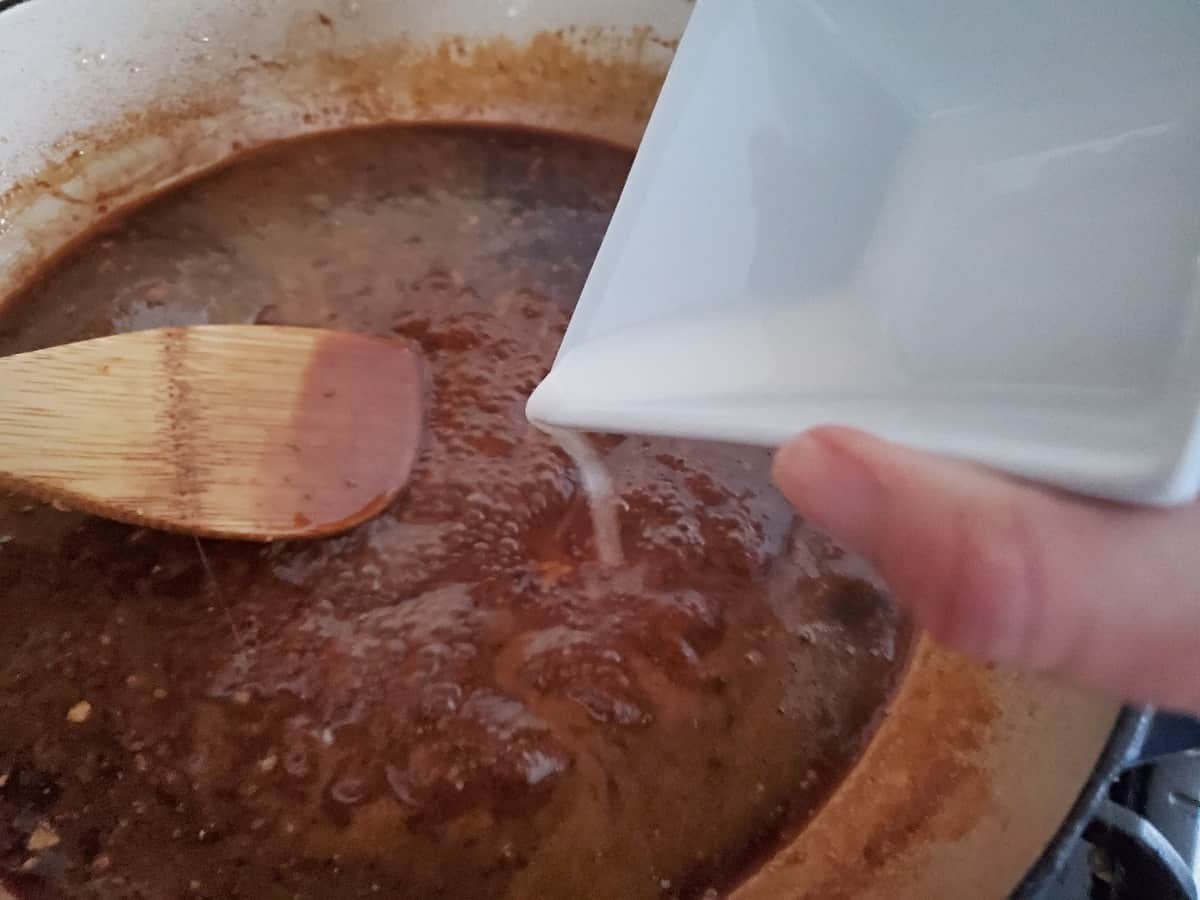 Add cornstarch to honey glaze sauce.