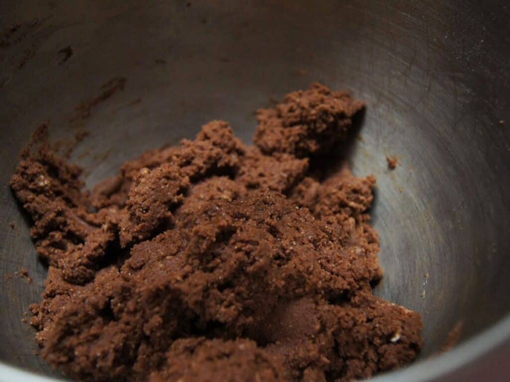 Image shows crust for cherry bliss bites.