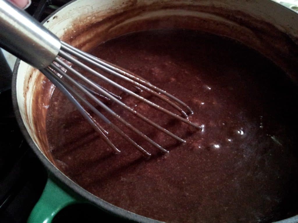 Hot fudge sauce boiling Slow boil for hot fudge sauce