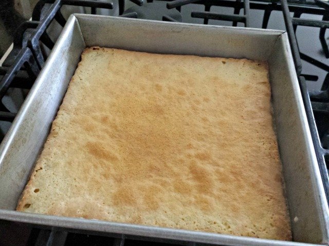 Perfectly baked lemon squares