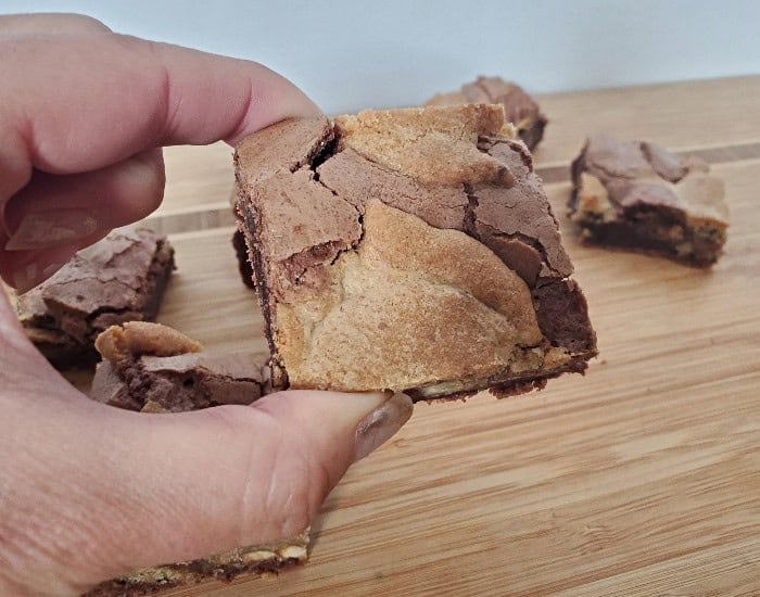 Halloween candy brookies