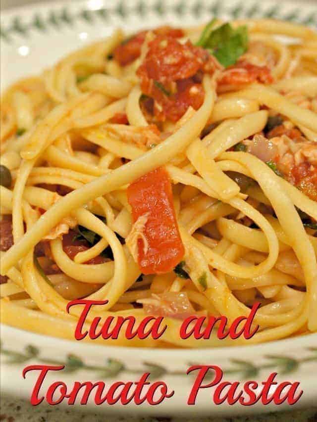 Tuna and tomato pasta shot