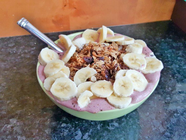 Enjoy granola in a smoothie bowl
