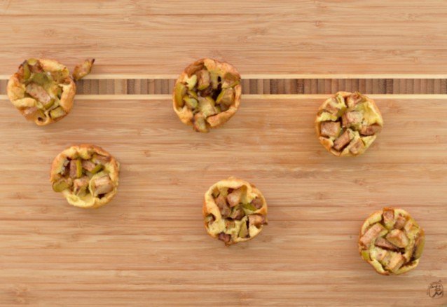Enjoy easy mini apple pancakes