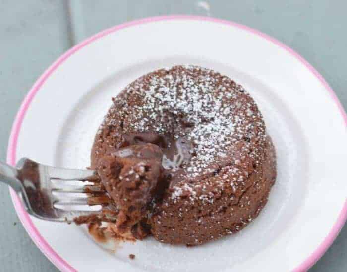 easy molten chocolate cake recipe