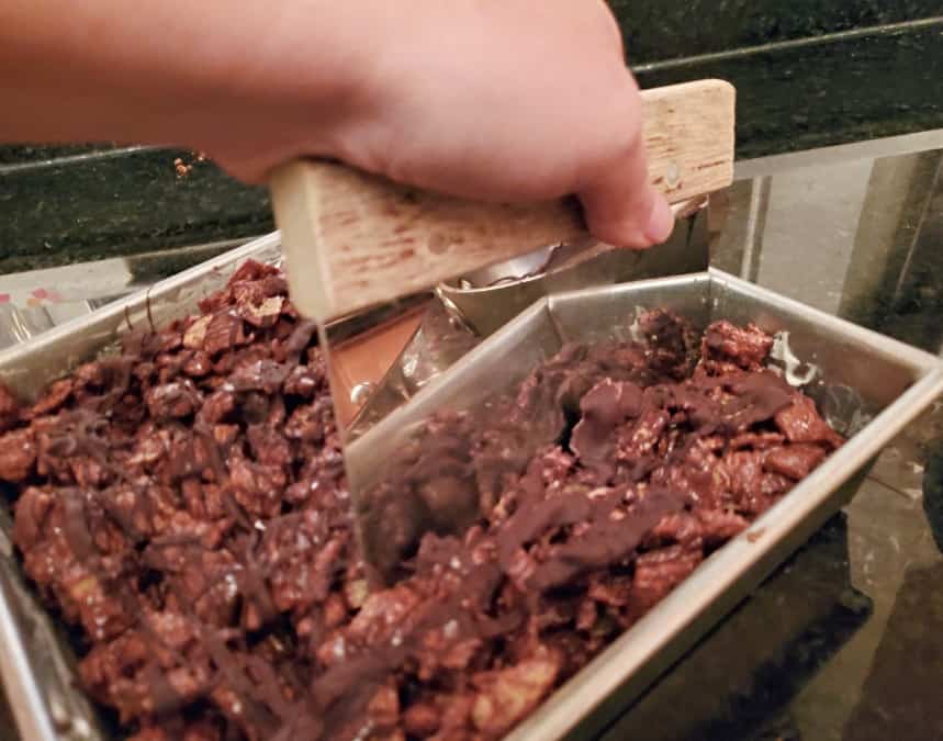 Cutting cereal bars with a bench scraper