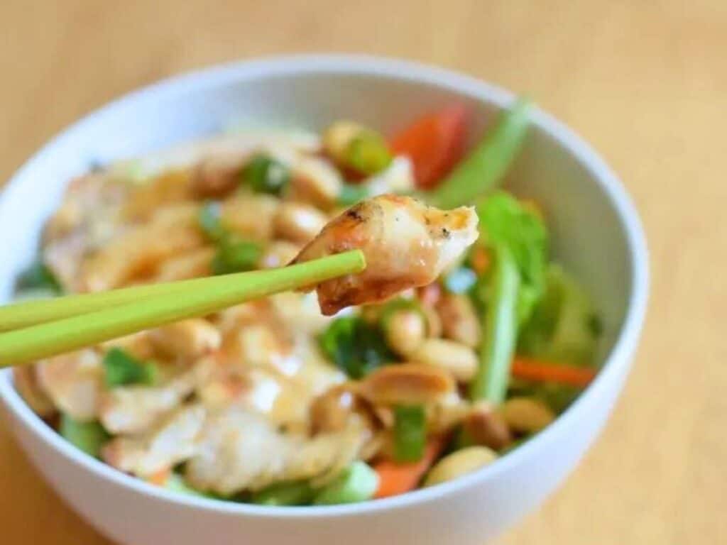 Image shows kung pao chicken salad recipe.