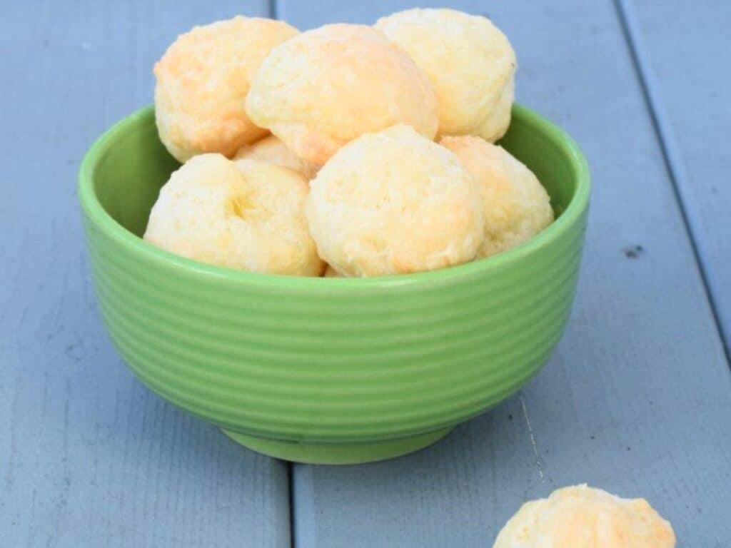 Image shows easy to make Brazilian cheese bread.